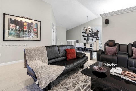 Снять в аренду кондоминиум в Паркленд, Флорида 3 спальни, 163.51м2, № 1972207 - фото 14