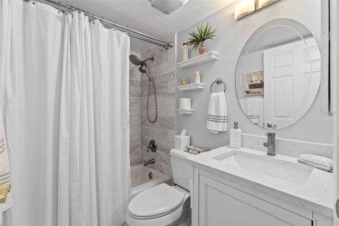 Condo in Clearwater, Florida, 2 bedrooms  № 1734019 - photo 21