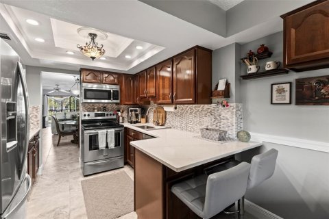 Condo in Clearwater, Florida, 2 bedrooms  № 1734019 - photo 10