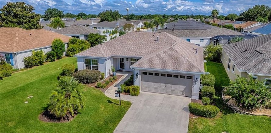 Villa ou maison à The Villages, Floride 3 chambres, 130.43 m2 № 1902672