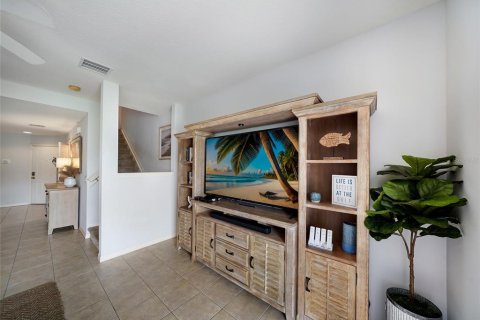 Copropriété à vendre à Bradenton, Floride: 3 chambres, 141.21 m2 № 2199429 - photo 8
