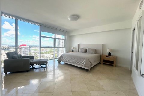 Купить кондоминиум в Халландейл-Бич, Флорида 1 спальня, 80.92м2, № 2021404 - фото 17