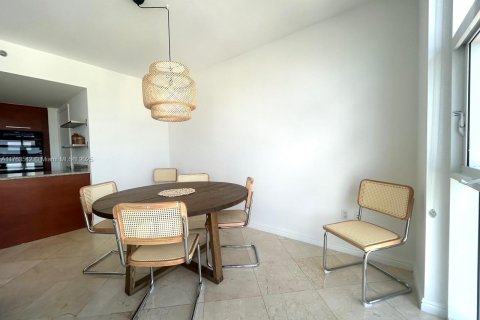 Купить кондоминиум в Халландейл-Бич, Флорида 1 спальня, 80.92м2, № 2021404 - фото 12