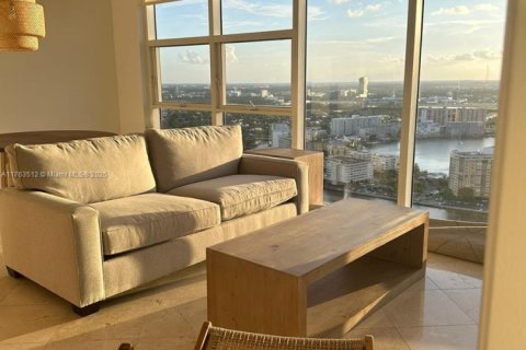 Купить кондоминиум в Халландейл-Бич, Флорида 1 спальня, 80.92м2, № 2021404 - фото 9