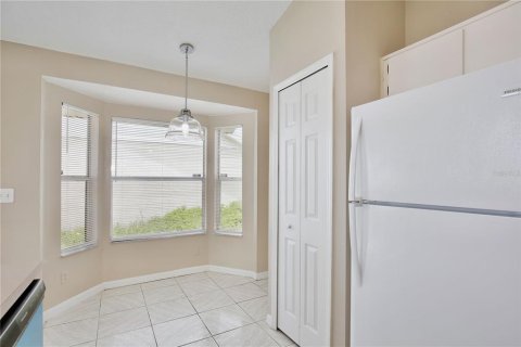 House in Kissimmee, Florida 3 bedrooms, 112.41 sq.m. № 1919456 - photo 10