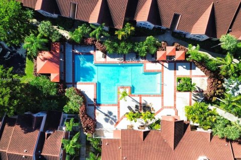 Copropriété à louer à Miami, Floride: 1 chambre, 69.4 m2 № 1941829 - photo 15