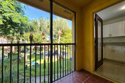 Copropriété à louer à Miami, Floride: 1 chambre, 69.4 m2 № 1941829 - photo 10