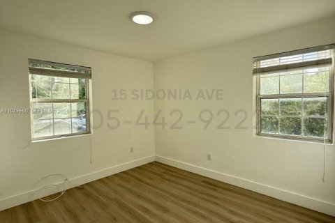 Снять в аренду квартиру в Корал-Гейблс, Флорида 2 спальни, 83.61м2, № 2003772 - фото 8