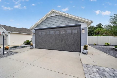 House in The Villages, Florida 3 bedrooms, 138.61 sq.m. № 2258358 - photo 6