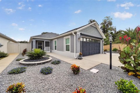 House in The Villages, Florida 3 bedrooms, 138.61 sq.m. № 2258358 - photo 2