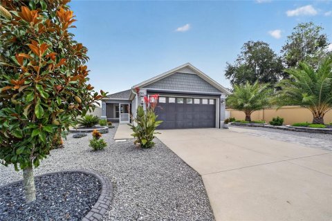House in The Villages, Florida 3 bedrooms, 138.61 sq.m. № 2258358 - photo 3