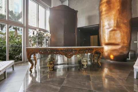 Купить кондоминиум в Майами, Флорида 45.99м2, № 1982308 - фото 18