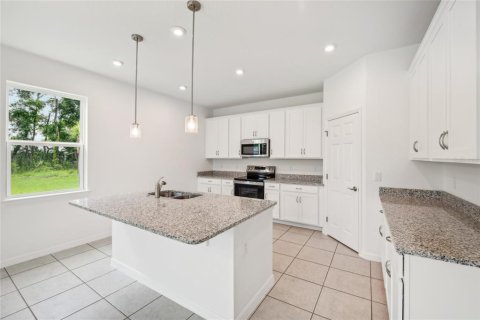 Casa en venta en Grand Island, Florida, 5 dormitorios, 226.12 m2 № 1870938 - foto 9