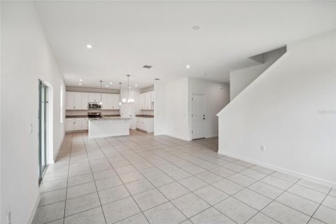 Casa en venta en Grand Island, Florida, 5 dormitorios, 226.12 m2 № 1870938 - foto 5