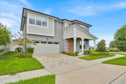 House in MERIDIAN PARKS in Orlando, Florida 4 bedrooms, 274.62 sq.m. № 1912393 - photo 2