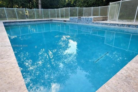 Снять в аренду виллу или дом в Дейви, Флорида 3 спальни, 205.5м2, № 2034631 - фото 26