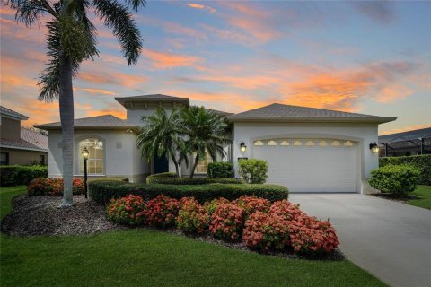 Casa en venta en Lakewood Ranch, Florida, 4 dormitorios, 219.81 m2 № 1835623 - foto 1