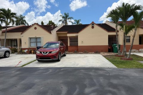 Таунхаус в Майами, Флорида 3 спальни, 119.75м2 № 2066590