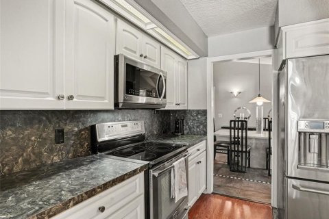 Casa en venta en Lakeland, Florida, 4 dormitorios, 211.45 m2 № 2216843 - foto 10