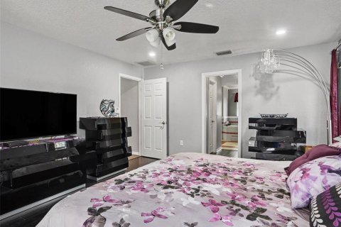 Casa en venta en Lakeland, Florida, 4 dormitorios, 211.45 m2 № 2216843 - foto 14