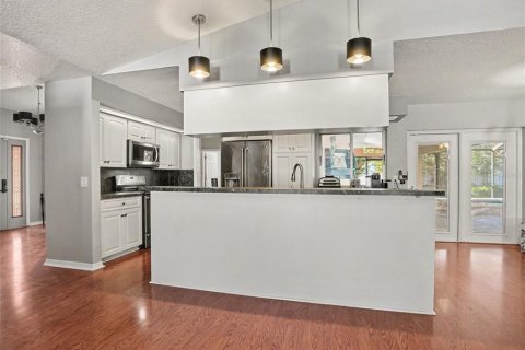 Casa en venta en Lakeland, Florida, 4 dormitorios, 211.45 m2 № 2216843 - foto 8