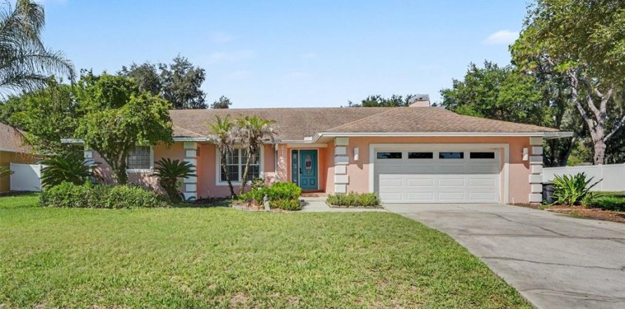 Casa en Lakeland, Florida 4 dormitorios, 211.45 m2 № 2216843