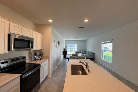 Casa en alquiler en Davenport, Florida, 3 dormitorios, 134.8 m2 № 1853865 - foto 8