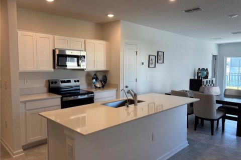 House in Davenport, Florida 3 bedrooms, 134.8 sq.m. № 1853865 - photo 3