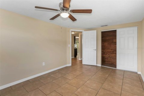 Casa en venta en New Port Richey, Florida, 3 dormitorios, 110.37 m2 № 1873634 - foto 17