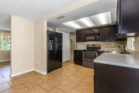 Casa en venta en New Port Richey, Florida, 3 dormitorios, 110.37 m2 № 1873634 - foto 19