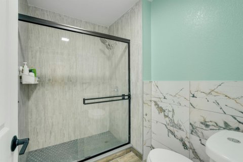 Touwnhouse à vendre à Boca Raton, Floride: 2 chambres, 132.48 m2 № 2175351 - photo 21