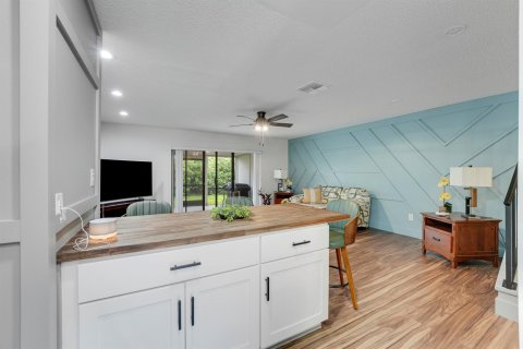 Touwnhouse à vendre à Boca Raton, Floride: 2 chambres, 132.48 m2 № 2175351 - photo 5