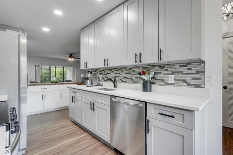 Touwnhouse à vendre à Boca Raton, Floride: 2 chambres, 132.48 m2 № 2175351 - photo 3