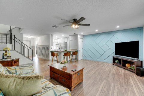 Touwnhouse à vendre à Boca Raton, Floride: 2 chambres, 132.48 m2 № 2175351 - photo 12