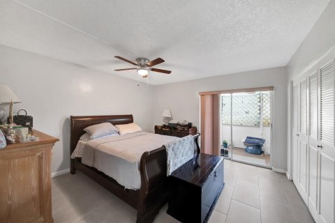 Copropriété à vendre à Lake Worth, Floride: 2 chambres, 83.05 m2 № 2251431 - photo 14