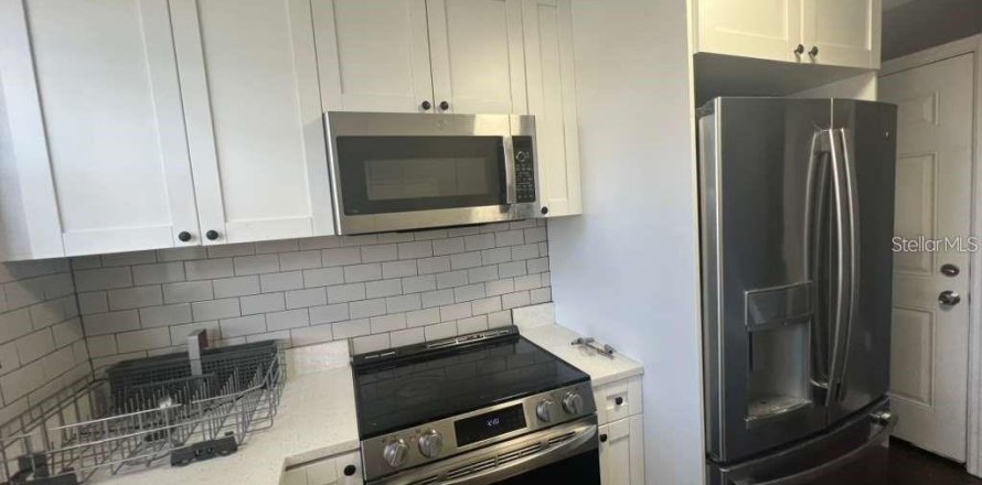 Villa ou maison à Tampa, Floride 2 chambres, 73.76 m2 № 2295317