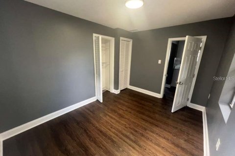Villa ou maison à louer à Tampa, Floride: 2 chambres, 73.76 m2 № 2295317 - photo 10