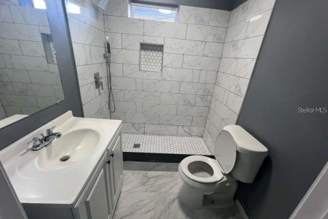 Villa ou maison à louer à Tampa, Floride: 2 chambres, 73.76 m2 № 2295317 - photo 4