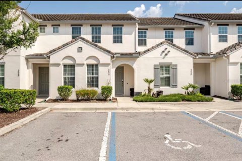 Touwnhouse à Davenport, Floride 4 chambres, 182.09 m2 № 2121153