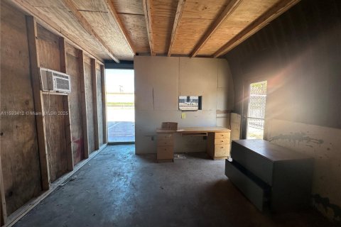 Купить коммерческую недвижимость в Холливуд, Флорида № 1961737 - фото 4