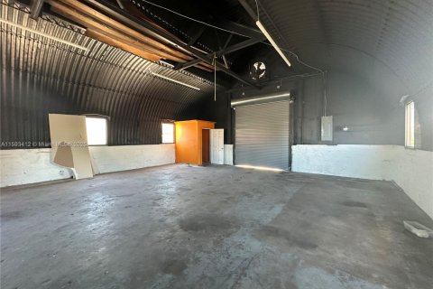 Купить коммерческую недвижимость в Холливуд, Флорида № 1961737 - фото 5