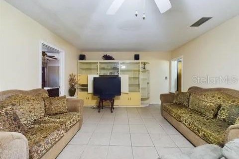 House in Ocala, Florida 3 bedrooms, 151.8 sq.m. № 1856614 - photo 10