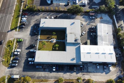 Propiedad comercial en alquiler en Palm Harbor, Florida № 2104299 - foto 6