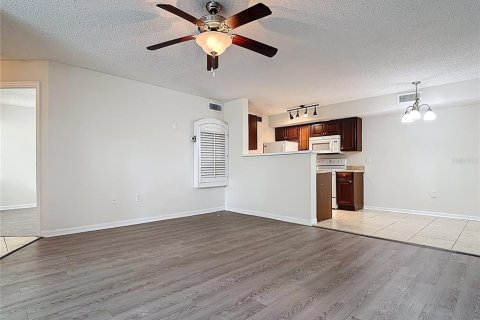 Condo in Fort Myers, Florida, 3 bedrooms  № 1620408 - photo 7
