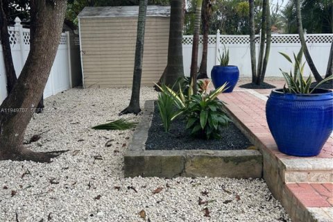 Casa en venta en Miami, Florida, 3 dormitorios, 127.93 m2 № 2007784 - foto 6