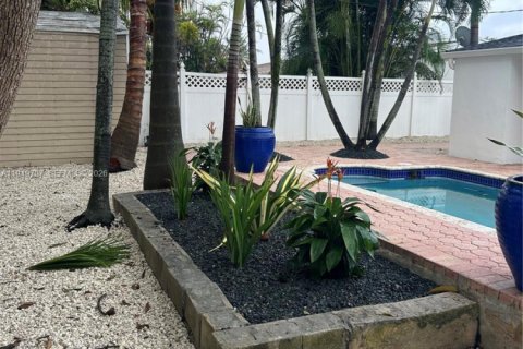 Casa en venta en Miami, Florida, 3 dormitorios, 127.93 m2 № 2007784 - foto 5