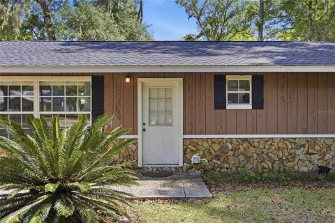 House in Anthony, Florida 3 bedrooms, 137.5 sq.m. № 2208922 - photo 5
