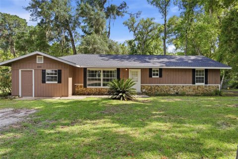 House in Anthony, Florida 3 bedrooms, 137.5 sq.m. № 2208922 - photo 2