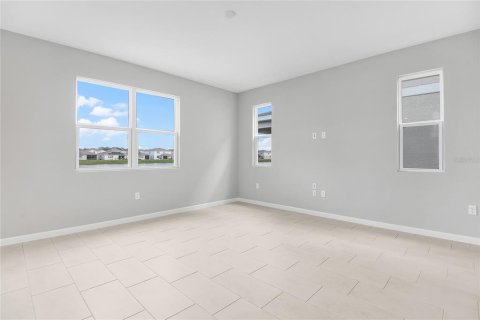 Casa en venta en Kissimmee, Florida, 5 dormitorios, 281.49 m2 № 1449521 - foto 4