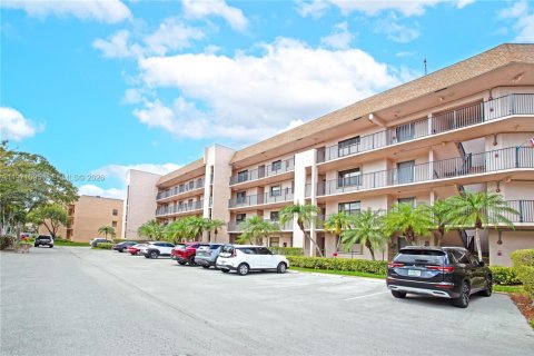 Condominio en venta en Sunrise, Florida, 2 dormitorios, 115.66 m2 № 2300787 - foto 11